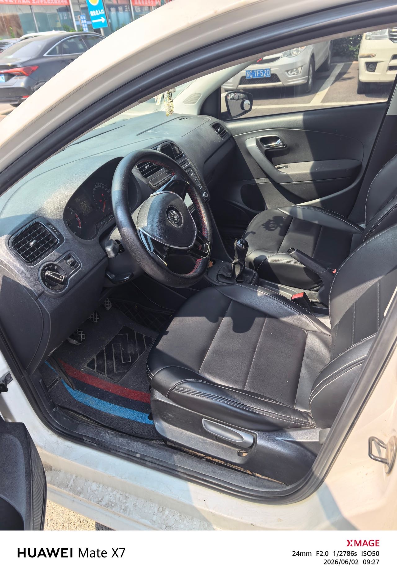 Volkswagen Polo 2015 #4 Volkswagen Polo 2015 car image #4