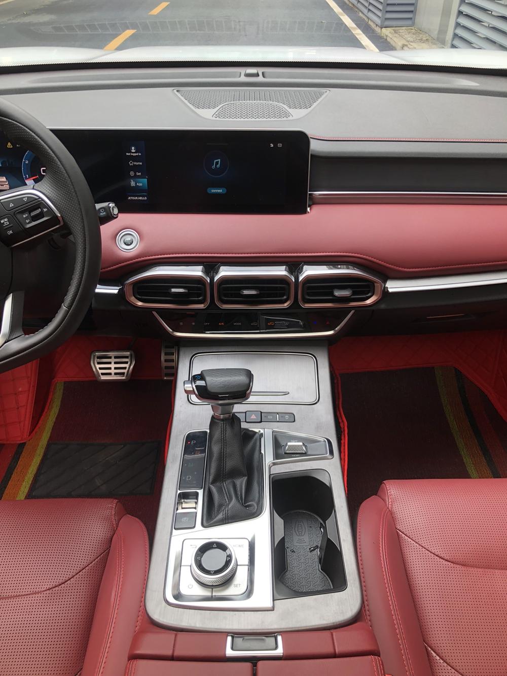 Jetour X70 PLUS 2022 #12 Jetour X70 PLUS 2022 car image #12