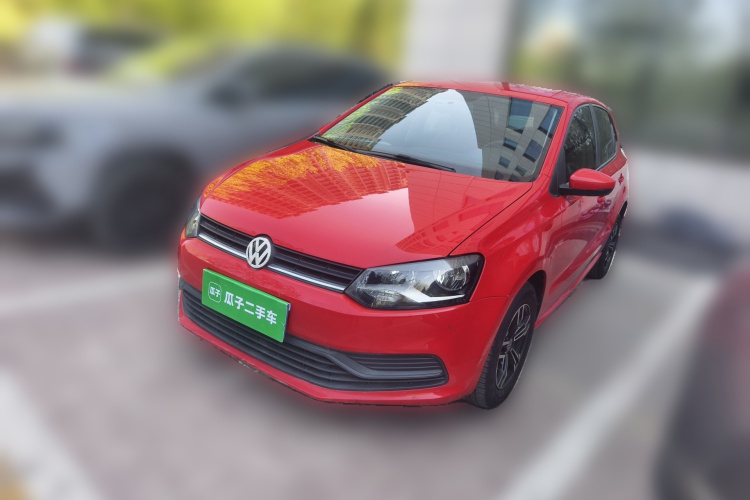 Volkswagen Polo 2018 car image #2