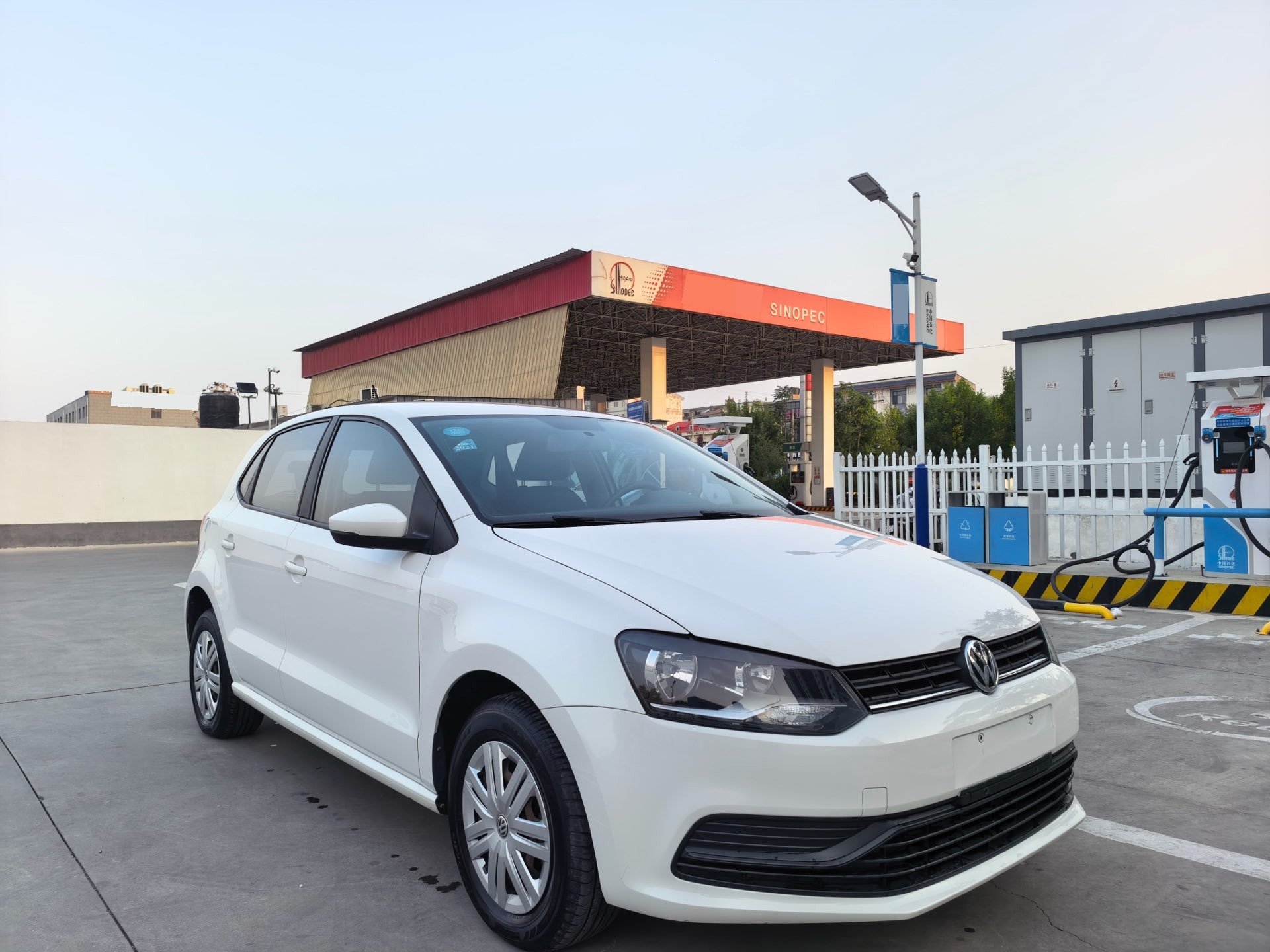 Volkswagen Polo 2019 #3 Volkswagen Polo 2019 car image #3