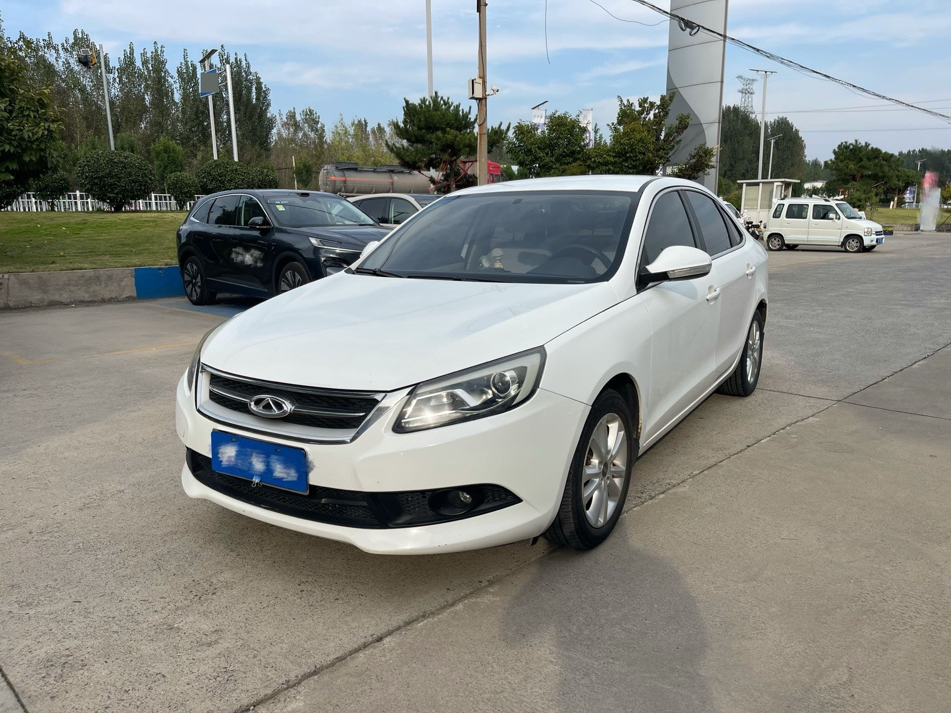 Chery Arrizo 7 2014 car image 