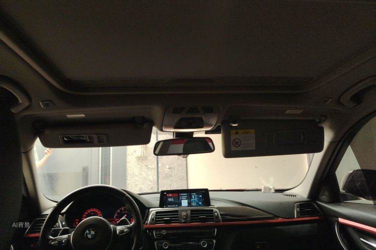 BMW 3 Series 2018 car image #20