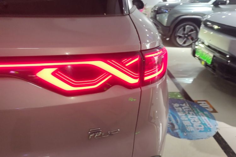 BYD YuanUP 2024 #8 BYD YuanUP 2024 car image #8