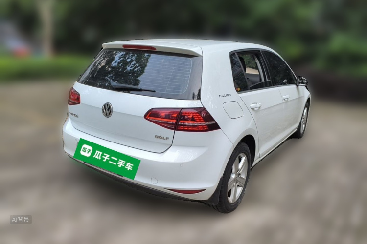 Volkswagen Golf 2017 car image #7