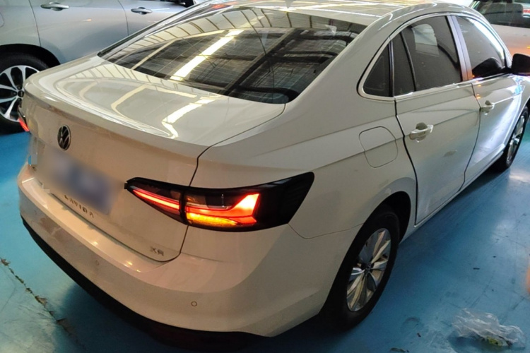 Volkswagen Lavida 2024 car image #7