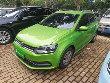 Volkswagen Polo 2016 Volkswagen Polo 2016 car image