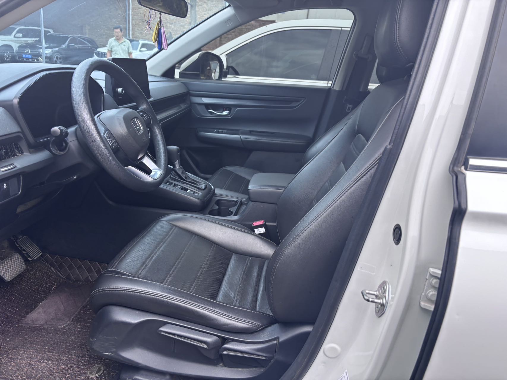 Honda CR-V 2023 car image #3
