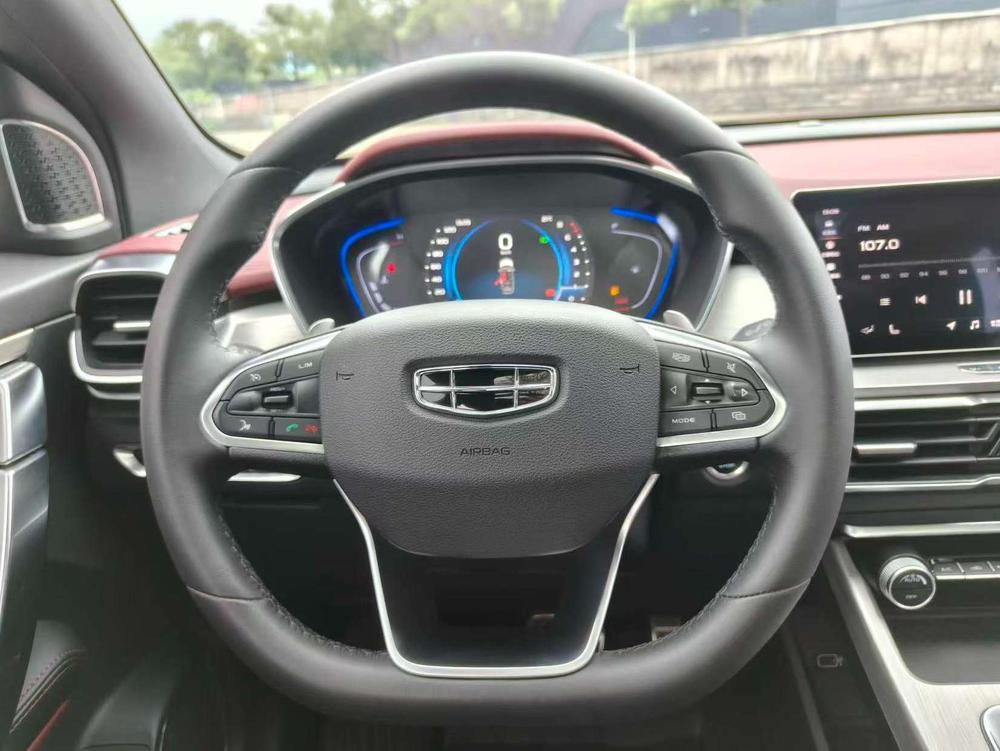 GEELY Coolray 2019 #10 GEELY Coolray 2019 صورة سيارة #10