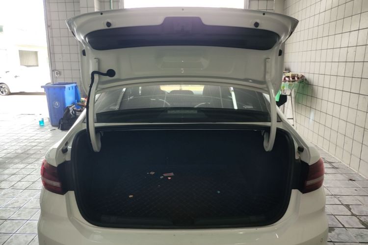 Volkswagen Lavida 2023 car image #19