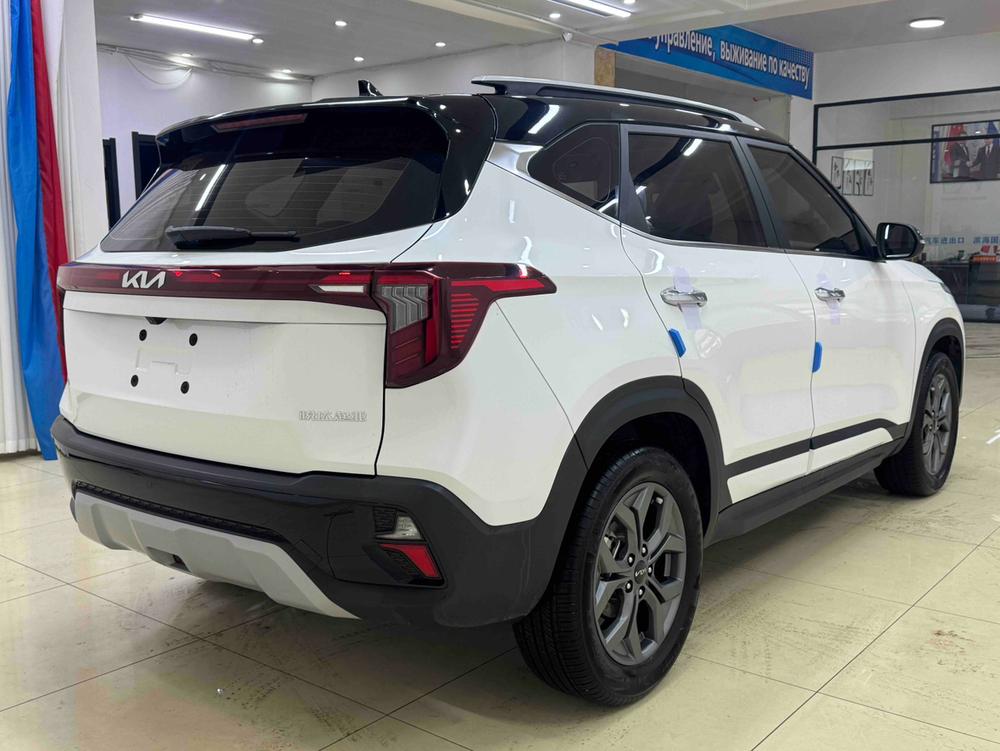 Kia Seltos 2023 image de voiture #6