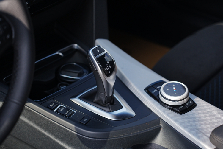 BMW 3 Series 2016 #20 BMW 3 Series 2016 car image #20