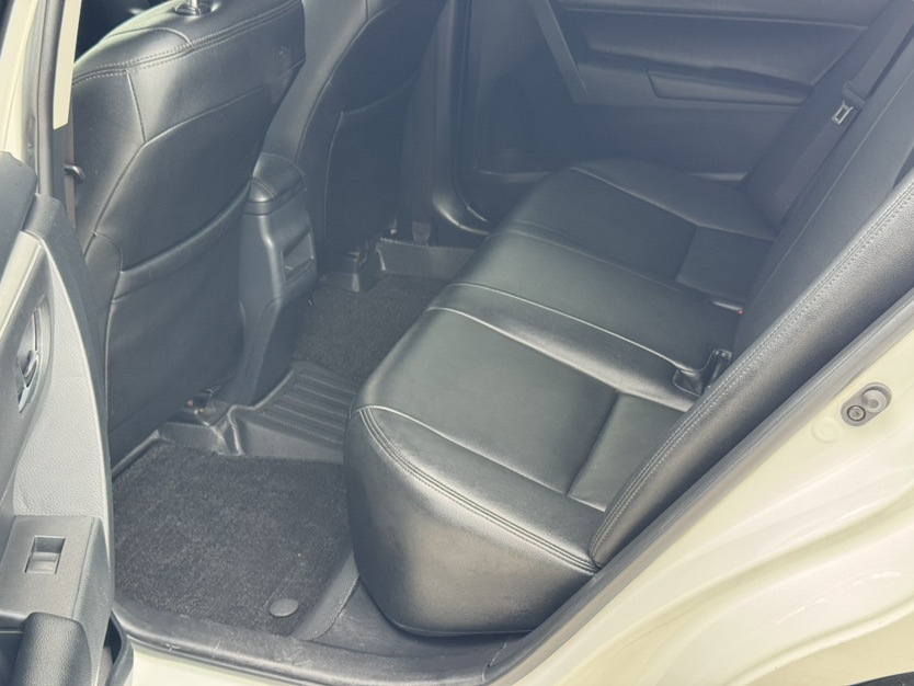 Toyota Corolla 2018 #7 Toyota Corolla 2018 car image #7