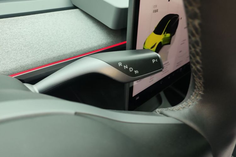 Tesla Model Y 2024 #14 Tesla Model Y 2024 immagine di auto #14