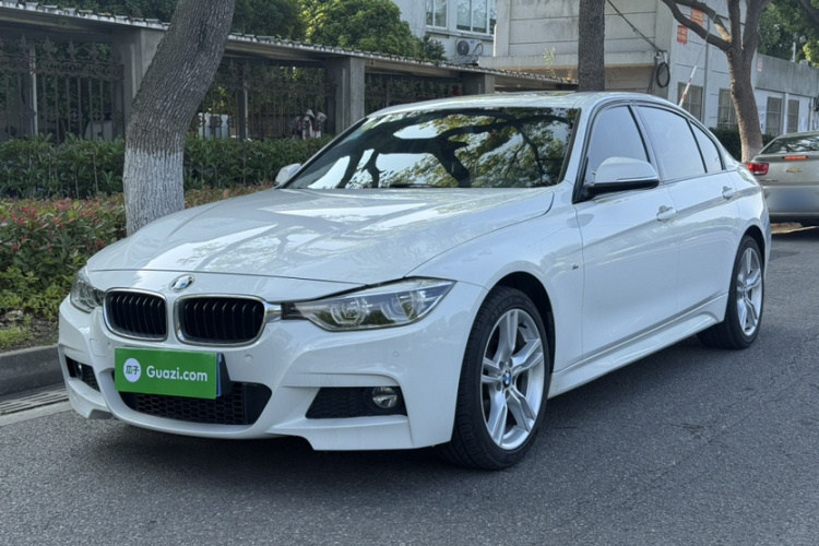 BMW 3 Series 2017 car image #2