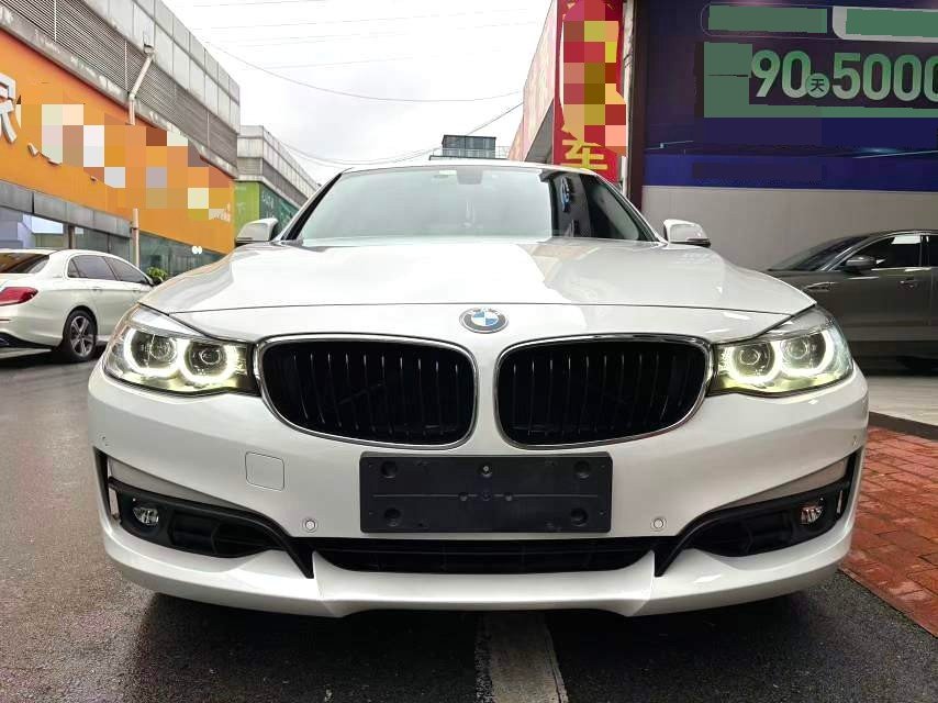 BMW 3 Series GT 2018 صورة سيارة #2