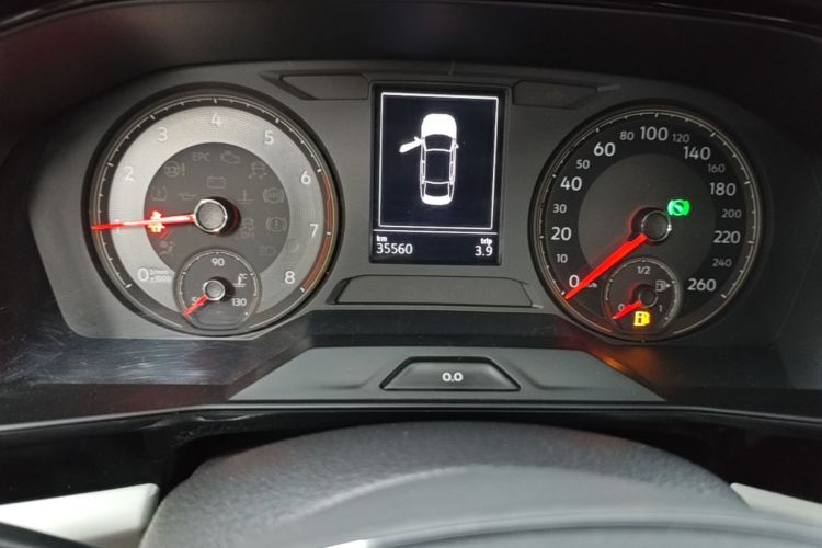 Volkswagen Lavida 2019 car image #14