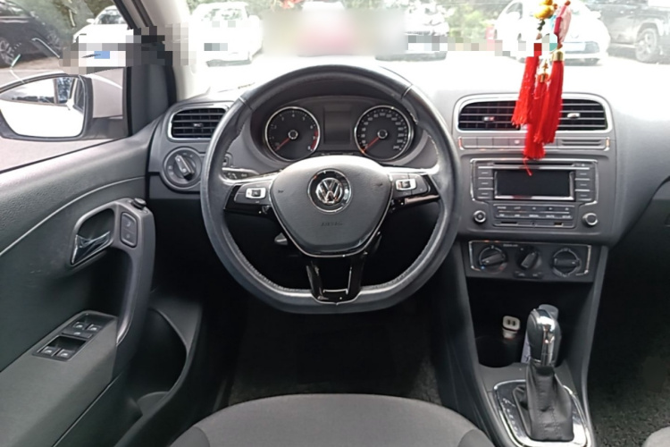 Volkswagen Polo 2016 #12 Volkswagen Polo 2016 car image #12
