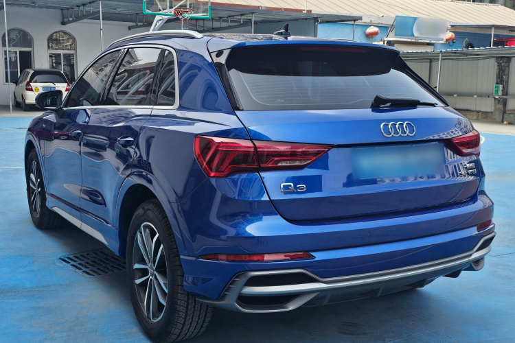 Audi Q3 2020 #10 Audi Q3 2020 car image #10