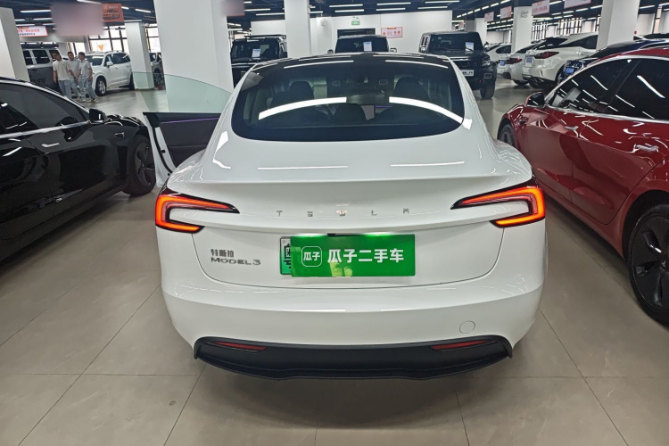 Tesla Model 3 2025 #6 Tesla Model 3 2025 car image #6