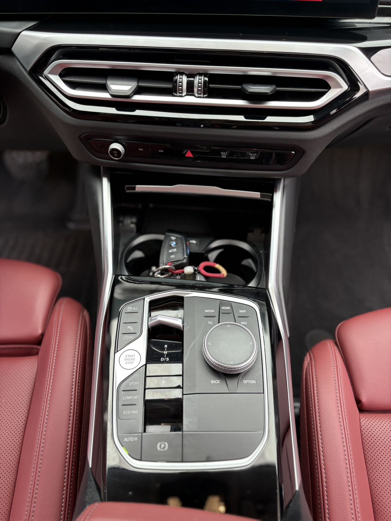 BMW 3 Series 2023 #9 BMW 3 Series 2023 car image #9
