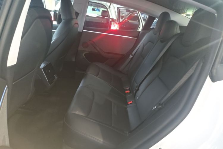 Tesla Model 3 2024 #13 Tesla Model 3 2024 car image #13
