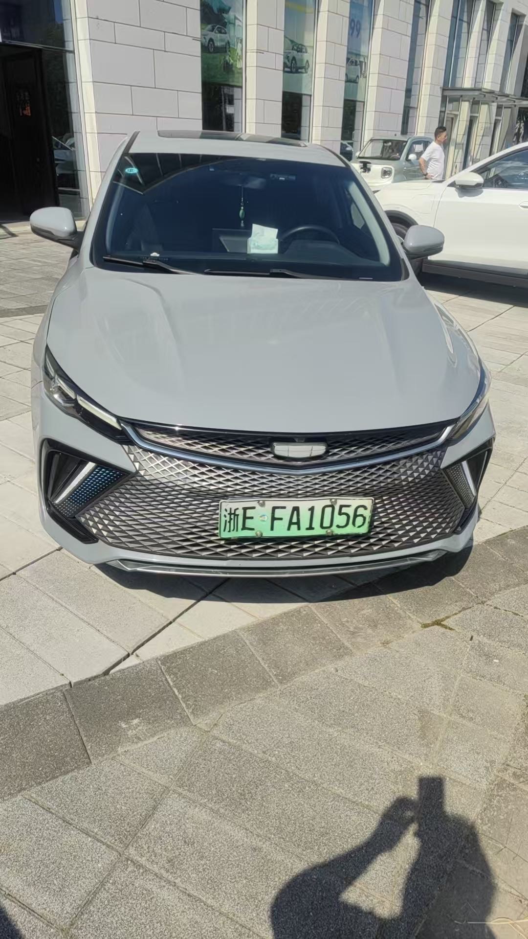 2023 car image #3