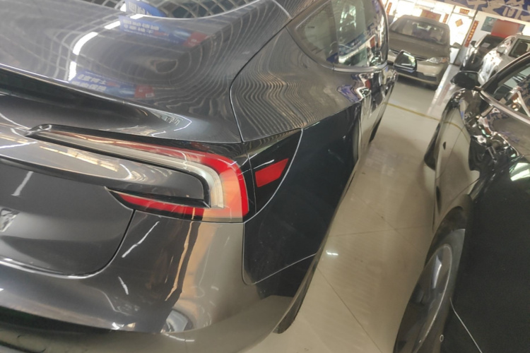 Tesla Model 3 2024 #8 Tesla Model 3 2024 immagine di auto #8