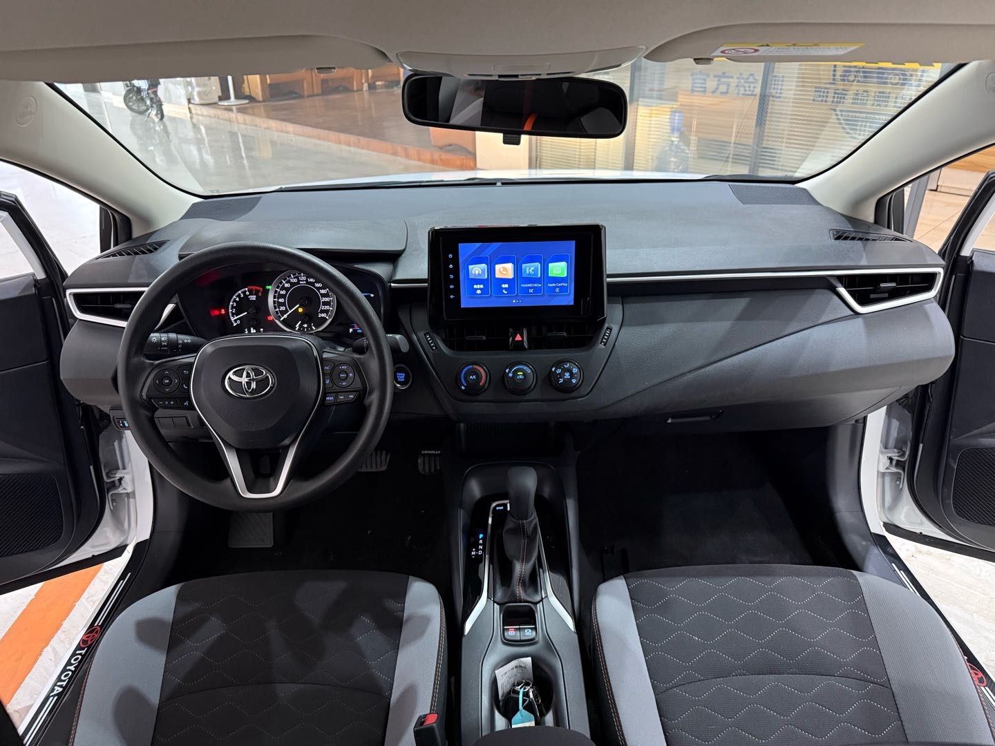 Toyota Corolla 2023 car image #14