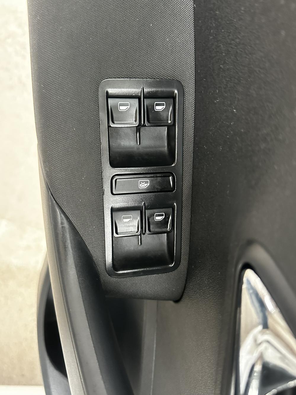 Volkswagen Polo 2017 #11 Volkswagen Polo 2017 car image #11
