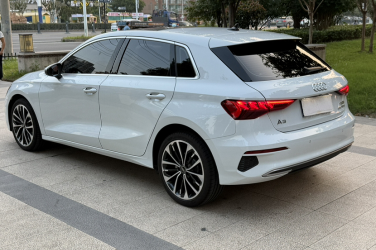 Audi A3 2024 صورة سيارة #6
