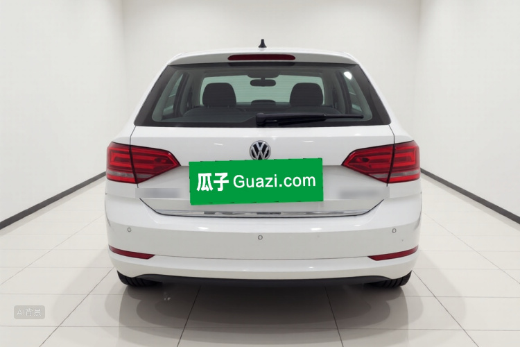 Volkswagen Santana 2016 car image #6