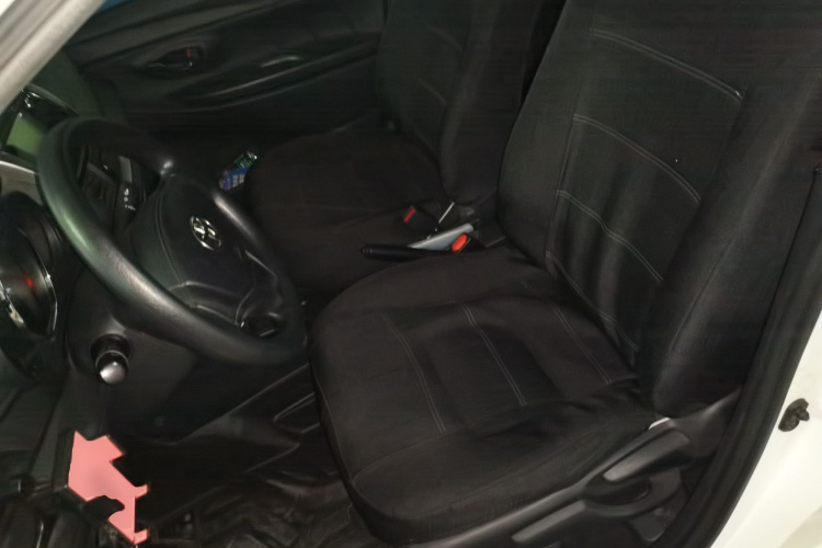 Toyota Vios 2017 صورة سيارة #15