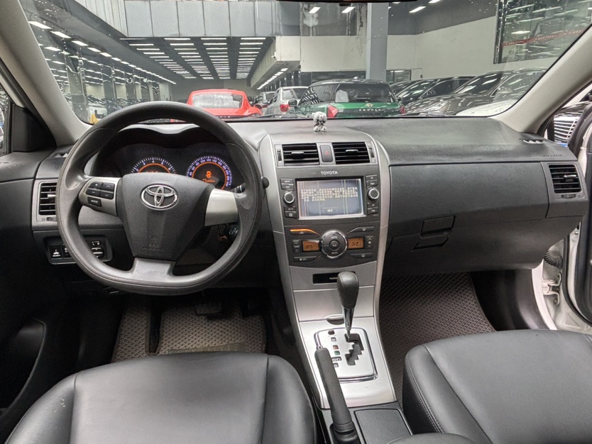 Toyota Corolla 2013 #11 Toyota Corolla 2013 car image #11
