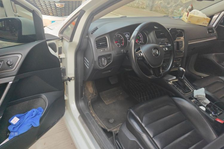 Volkswagen Golf 2015 car image #18