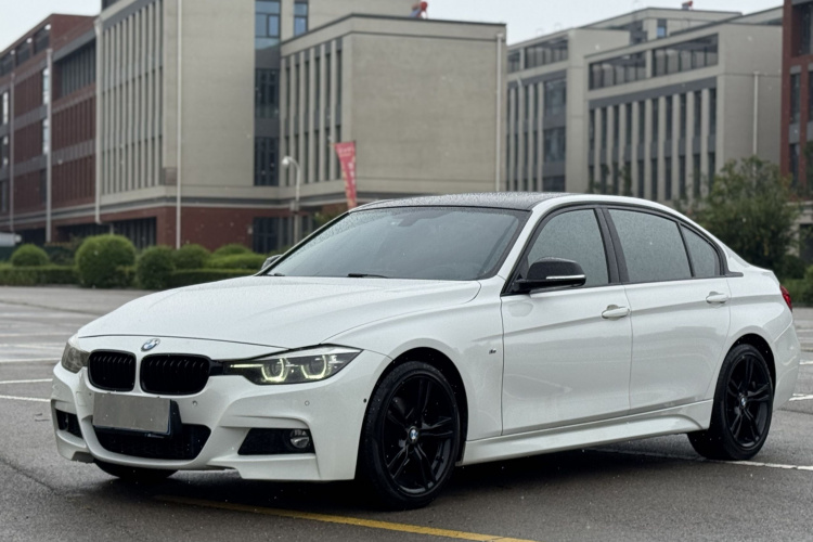 BMW 3 Series 2019 #2 BMW 3 Series 2019 car image #2