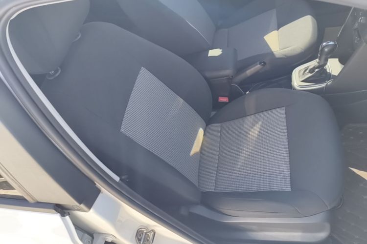 Volkswagen Polo 2019 #24 Volkswagen Polo 2019 car image #24