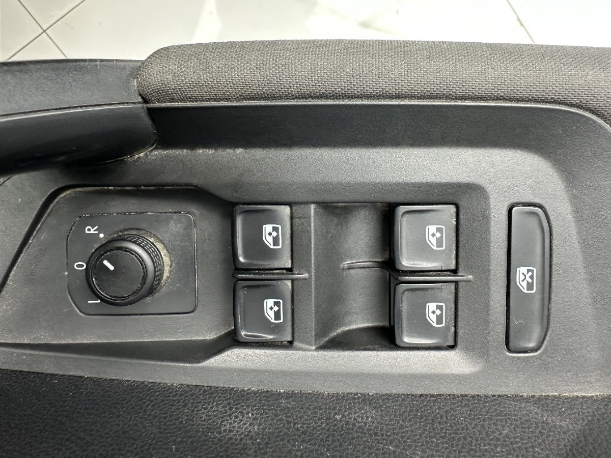 Volkswagen Tharu 2022 #10 Volkswagen Tharu 2022 immagine di auto #10