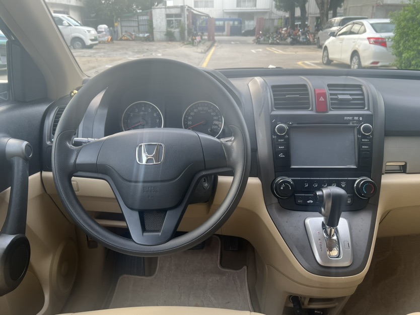 Honda CR-V 2010 car image #10