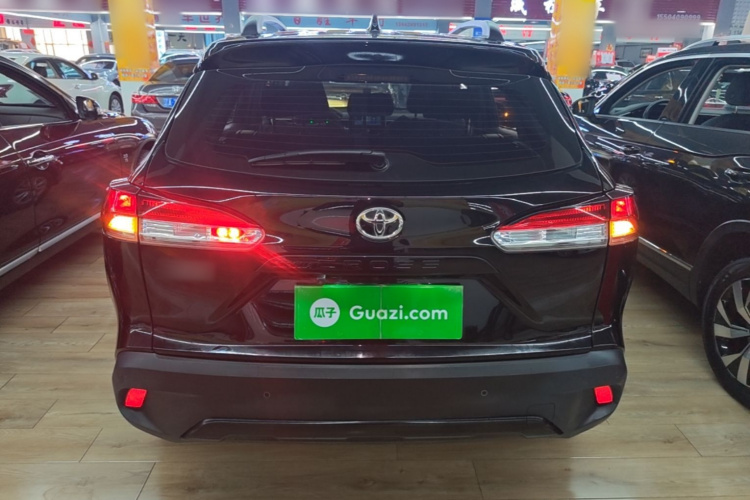 Toyota Corolla Cross 2023 #6 Toyota Corolla Cross 2023 صورة سيارة #6