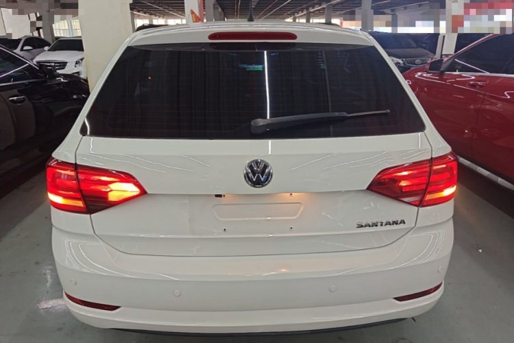 Volkswagen Santana 2015 immagine di auto #4