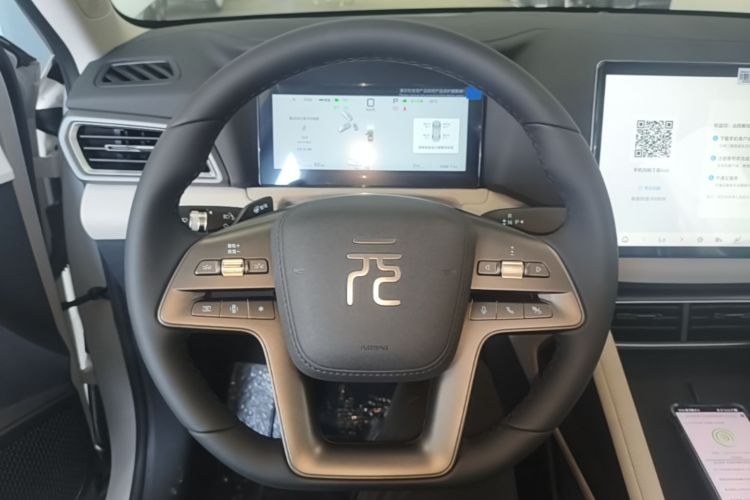 BYD YuanUP 2026 car image #11