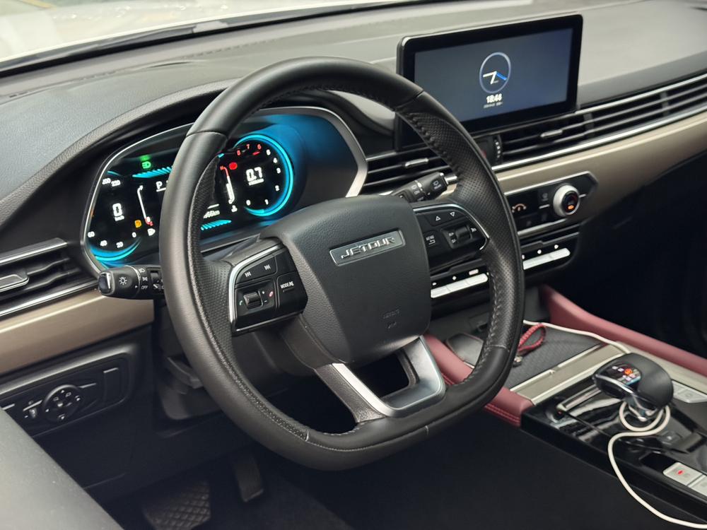 Jetour X70 2024 car image #15
