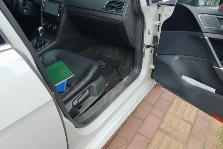 Volkswagen Golf 2016 #25 Volkswagen Golf 2016 car image #25