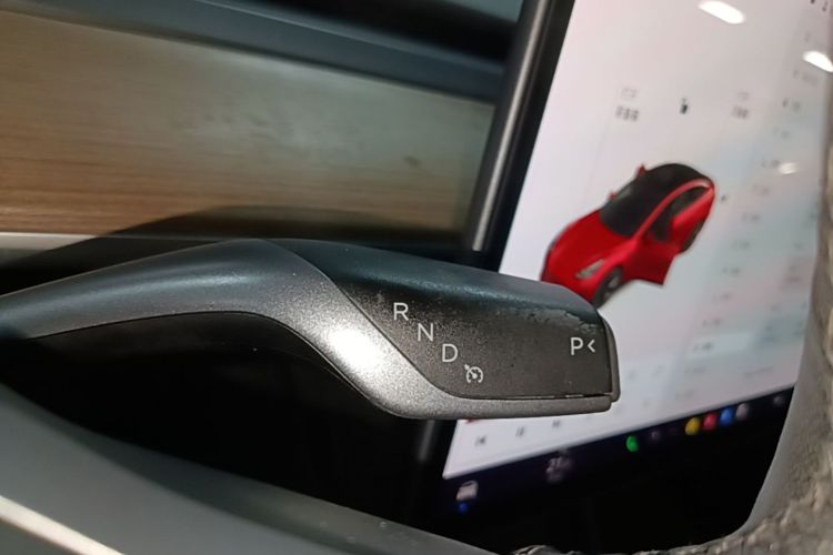Tesla Model 3 2021 #14 Tesla Model 3 2021 car image #14