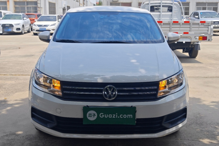 Volkswagen Santana 2022 car image #3