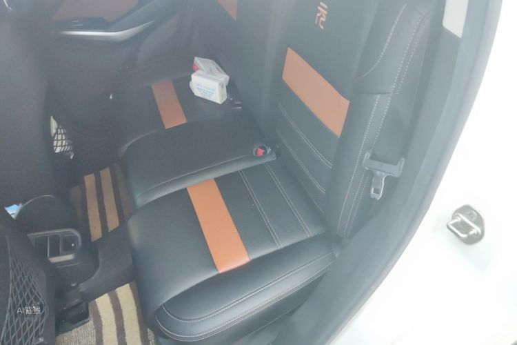 BYD Yuan 2017 car image #19