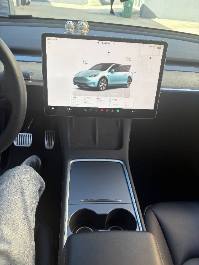 Tesla Model Y 2022 #7 Tesla Model Y 2022 car image #7