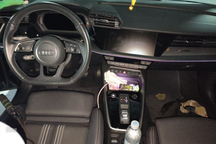 Audi A3 2022 car image #11