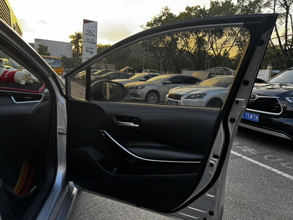 Toyota Corolla 2022 #28 Toyota Corolla 2022 صورة سيارة #28