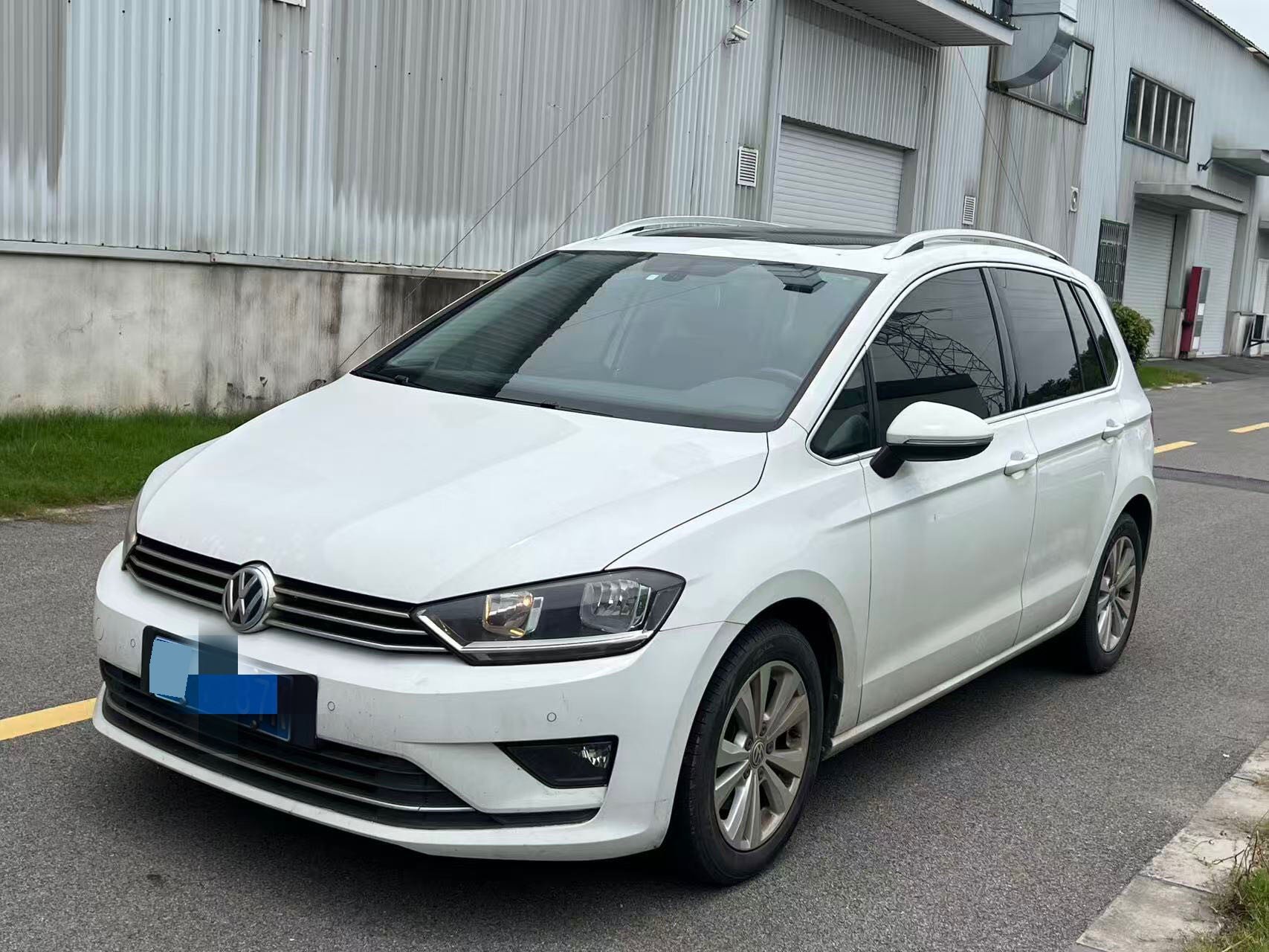 2017 2017 car image